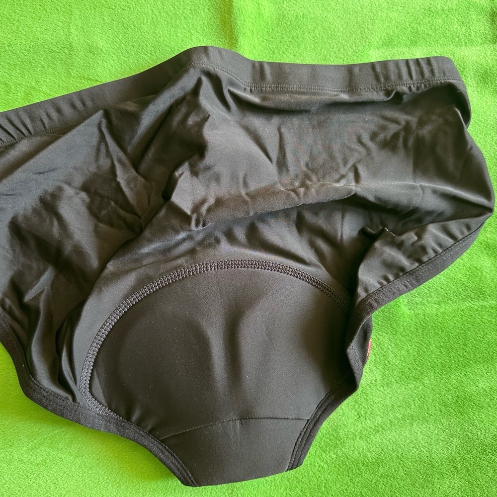 Baleaf Women’s Padded Cycling Underwear -XL - Picture 4 of 6